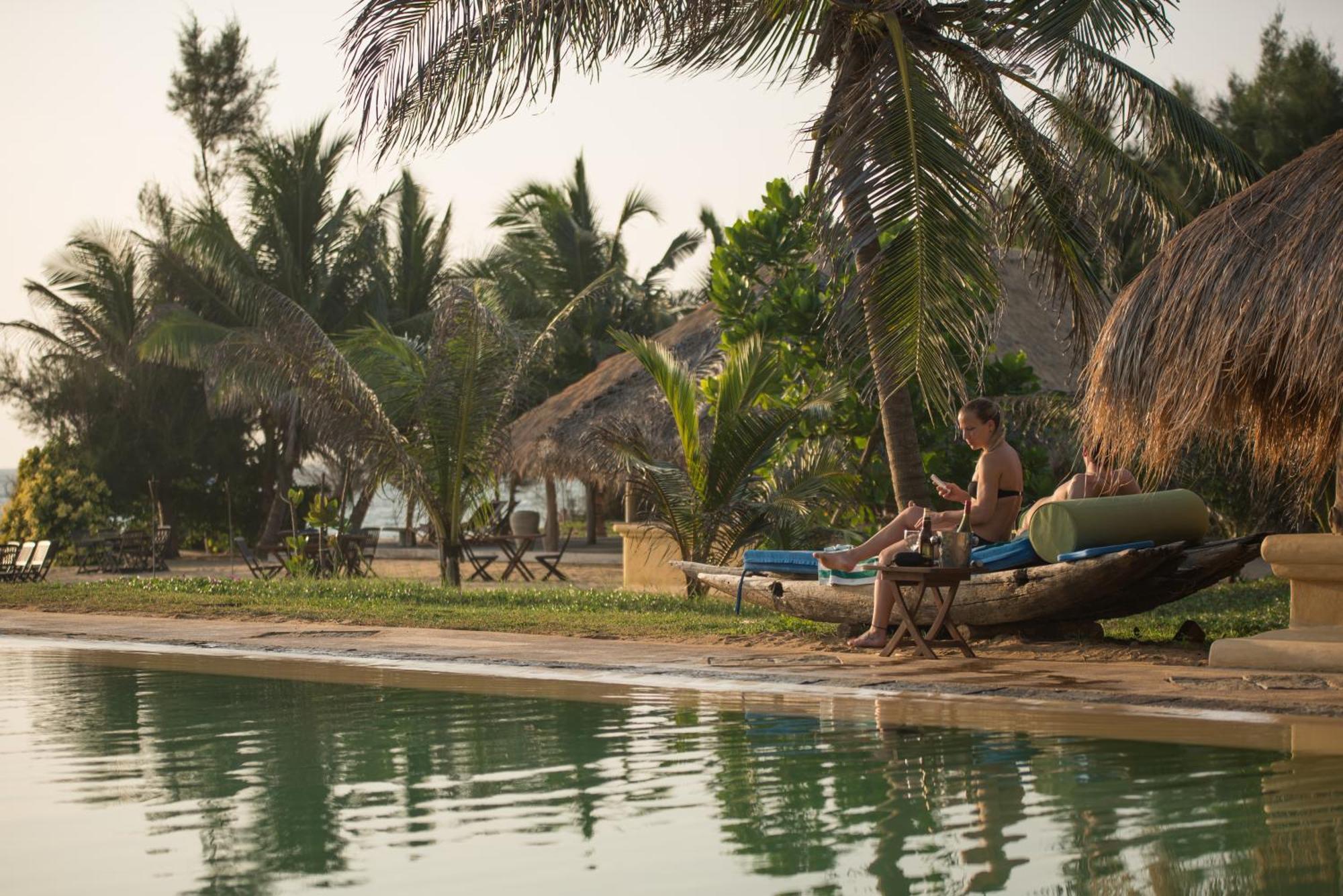 Bar Reef Resort Etalai Buitenkant foto